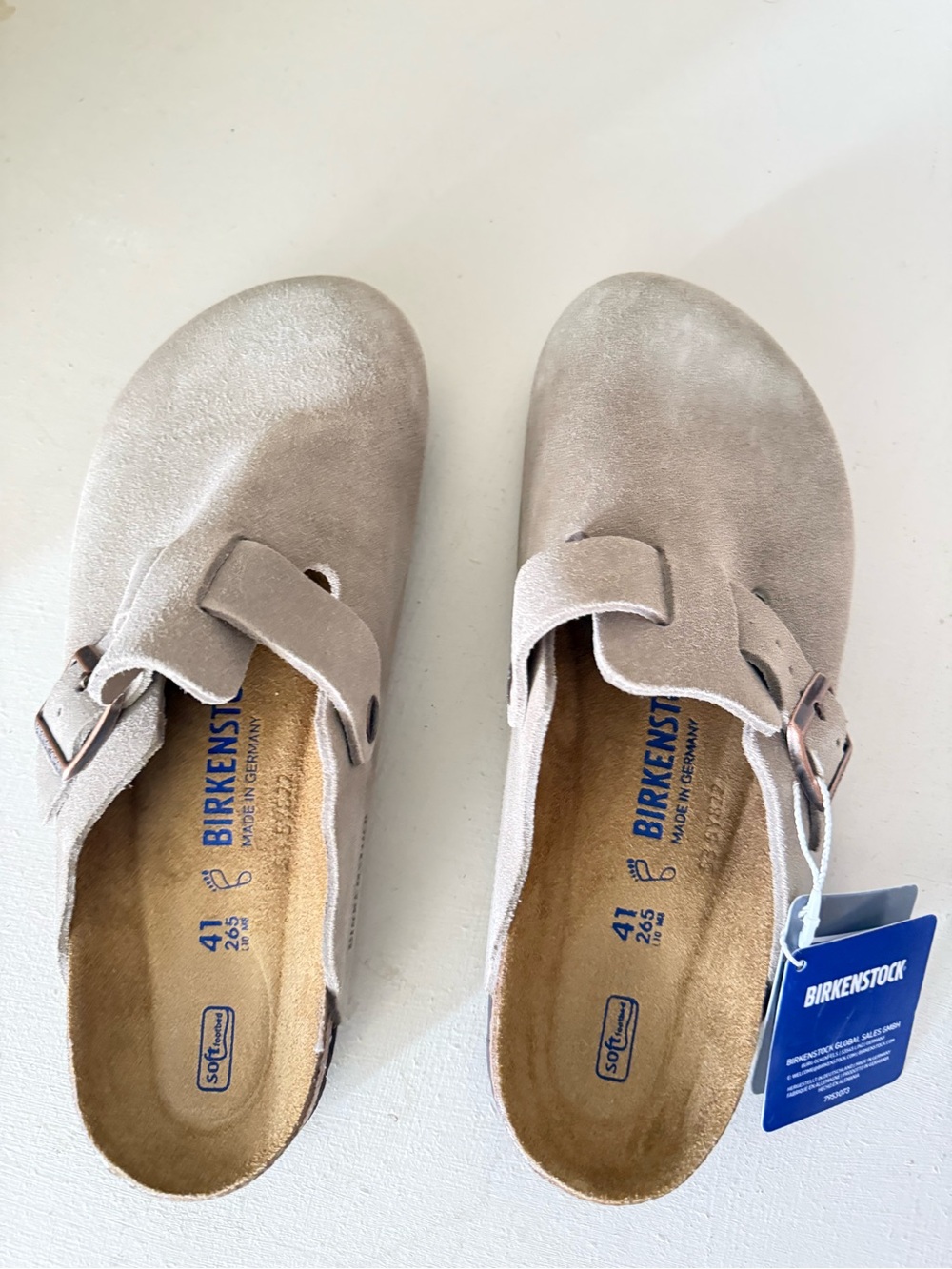 Birkenstock Women’s Suede Clog in Taupe